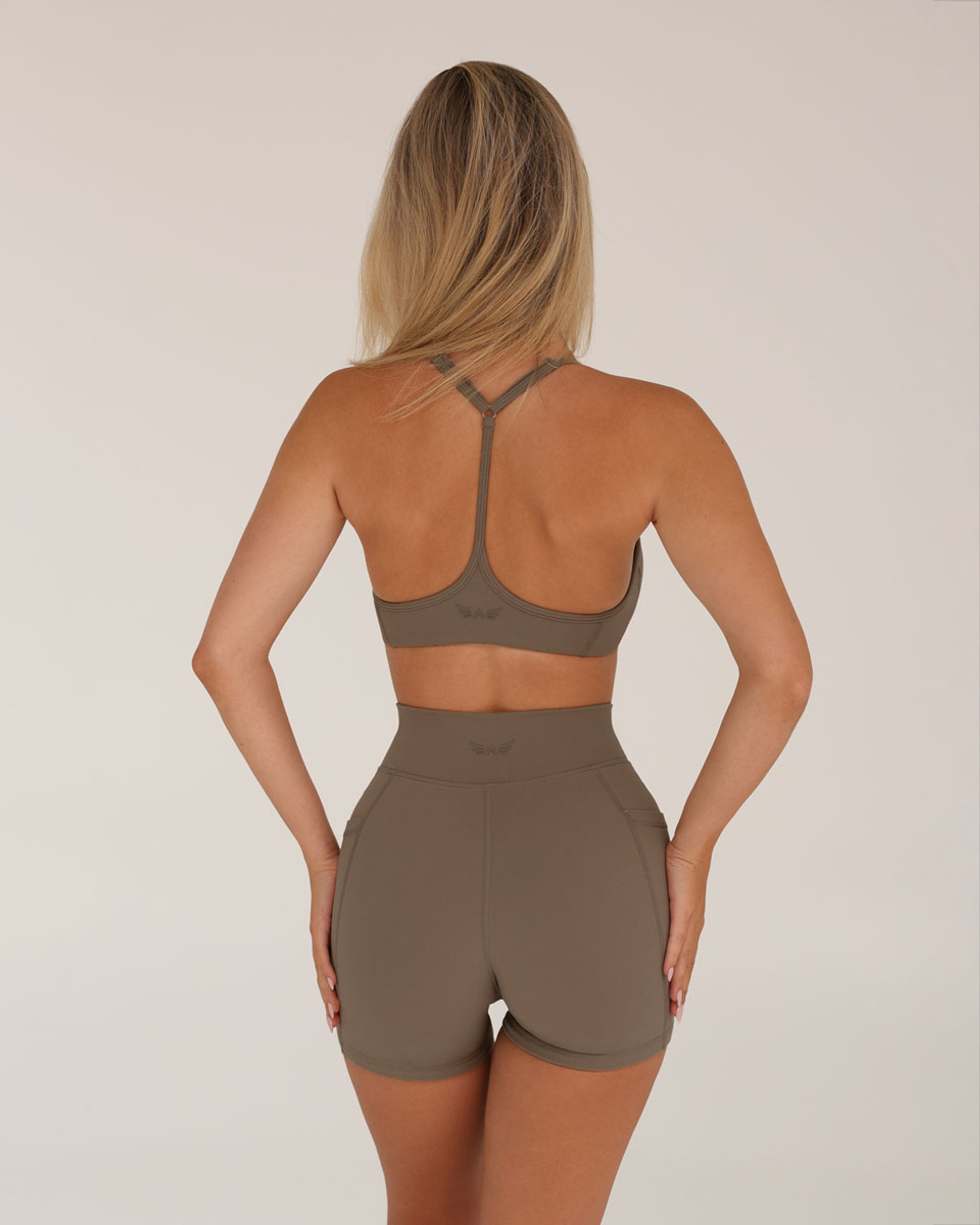 Sun Glow Sport Shorts 4" 