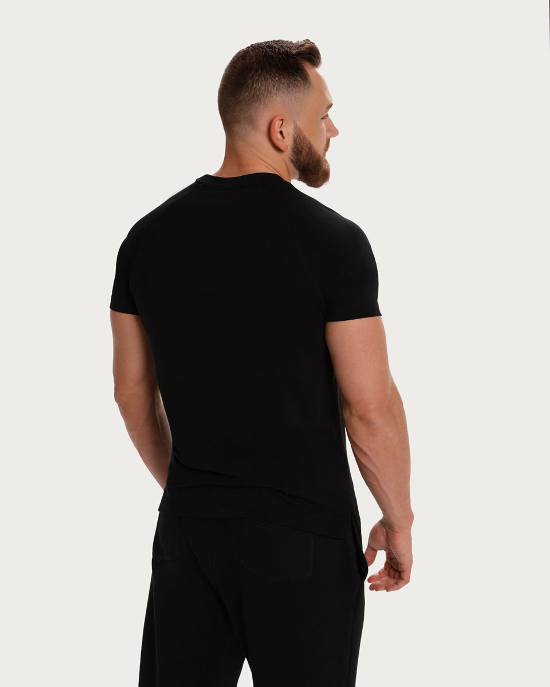 Tech Essential Shortsleeve Tee