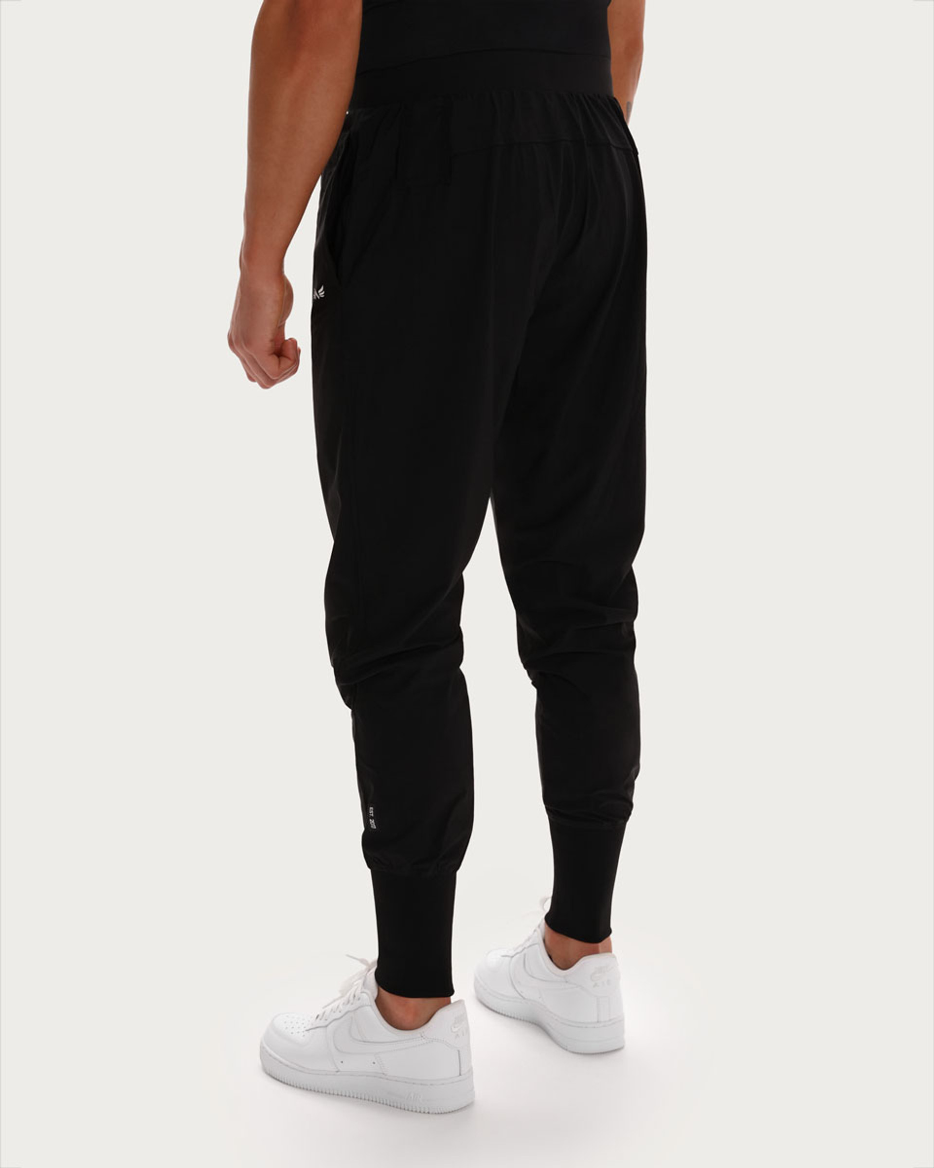Tech Fitted Pants