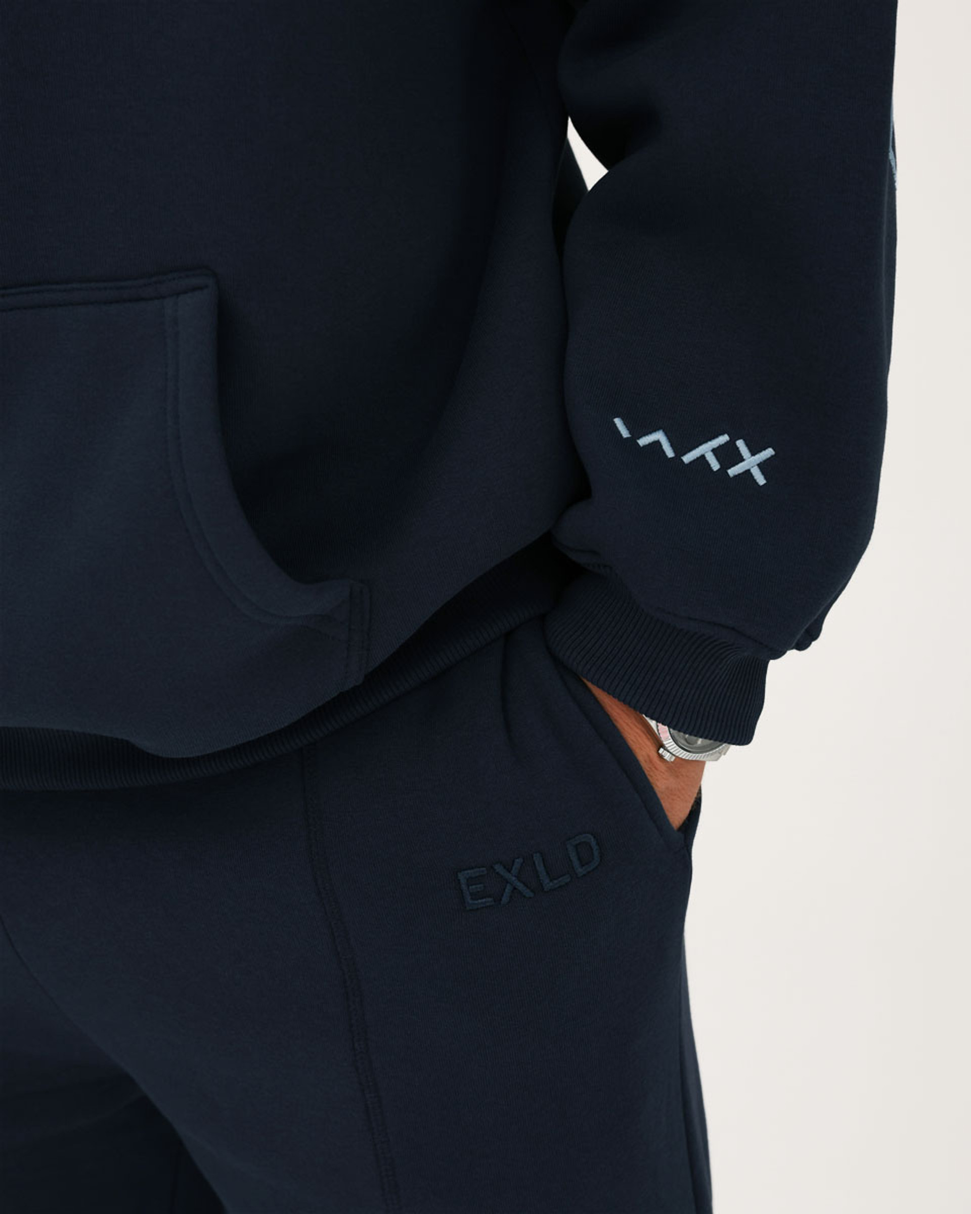 Comfy-Nest™ EMBROIDERED OVERSIZED Hoodie