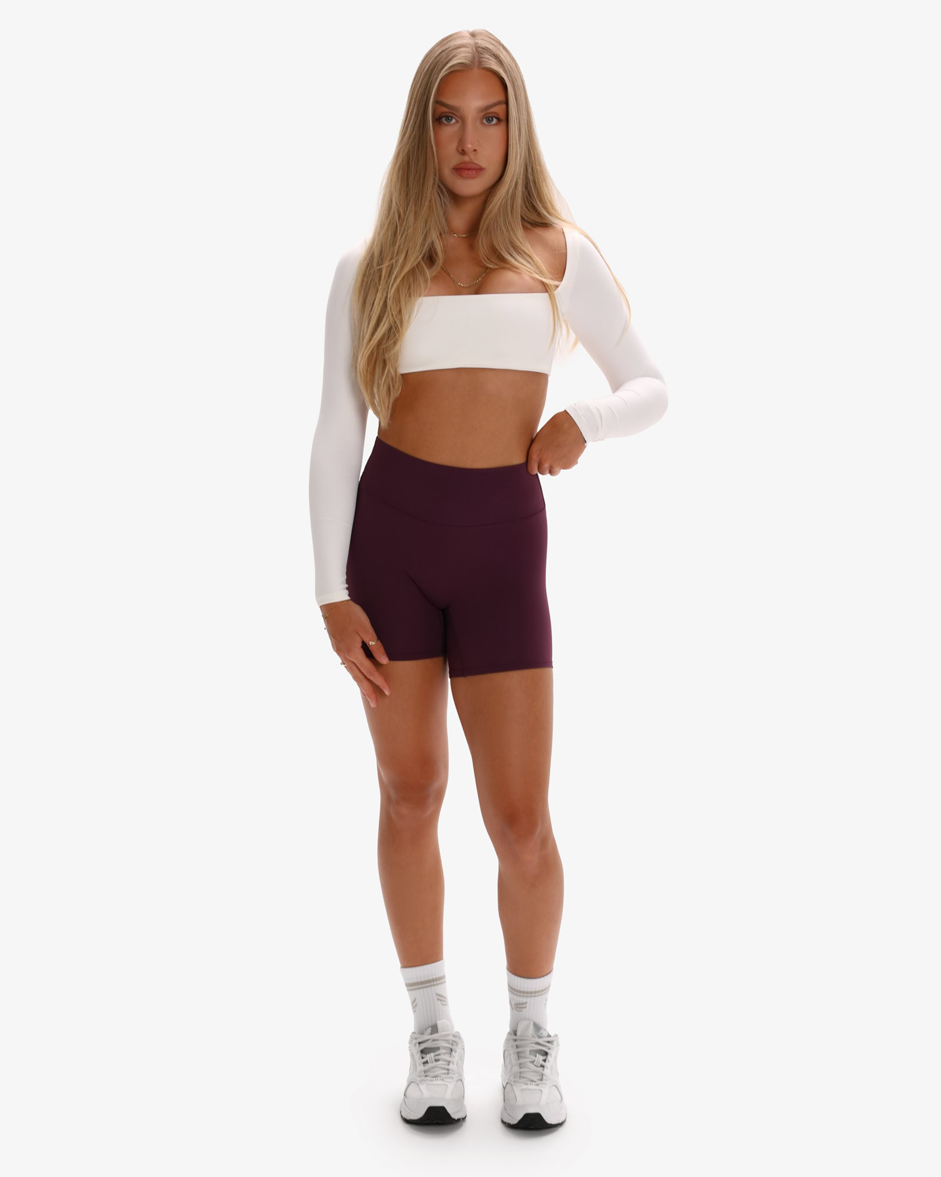 Elysia Glow Motion Shorts 4”
