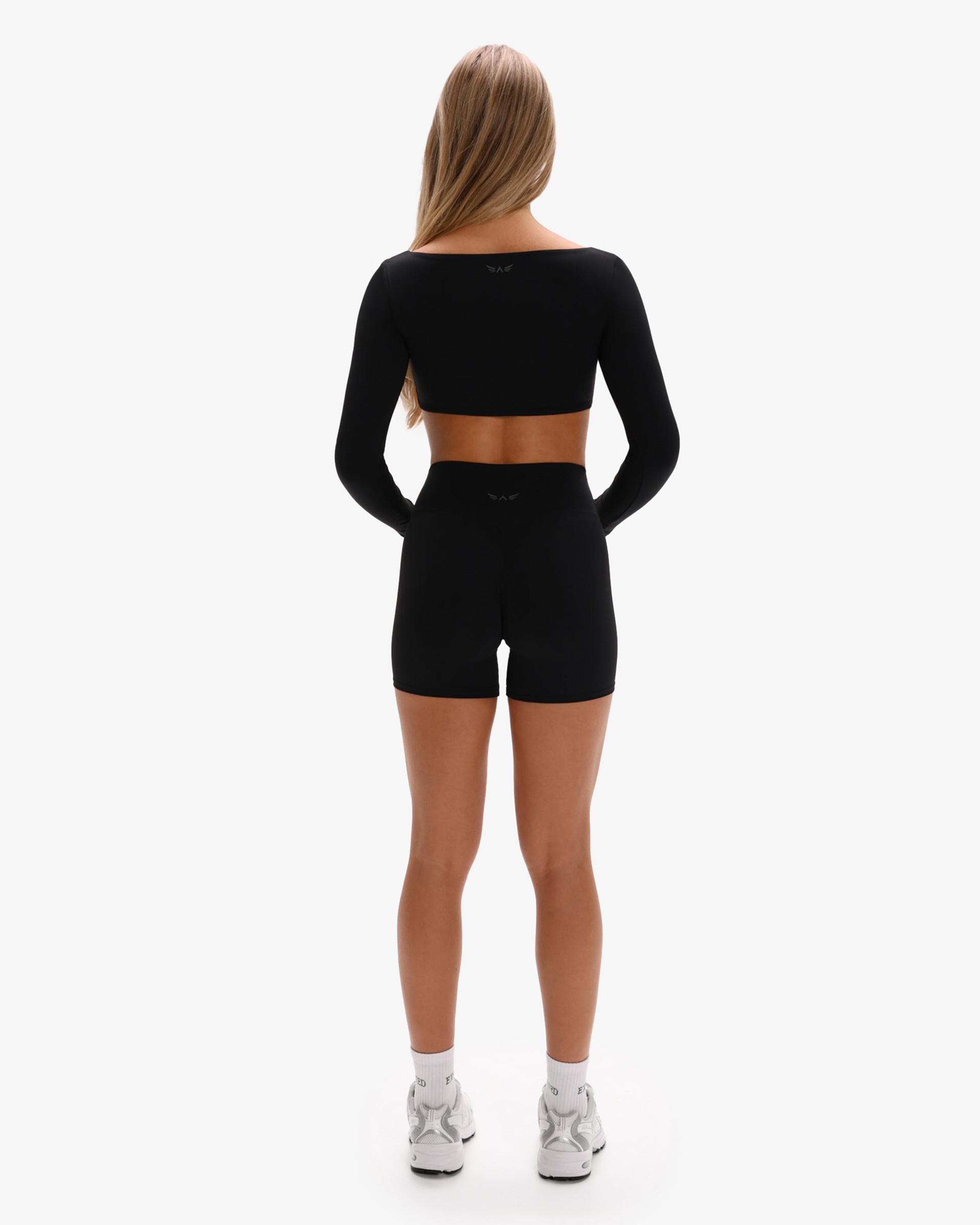 Elysia Glow Motion Shorts 4”