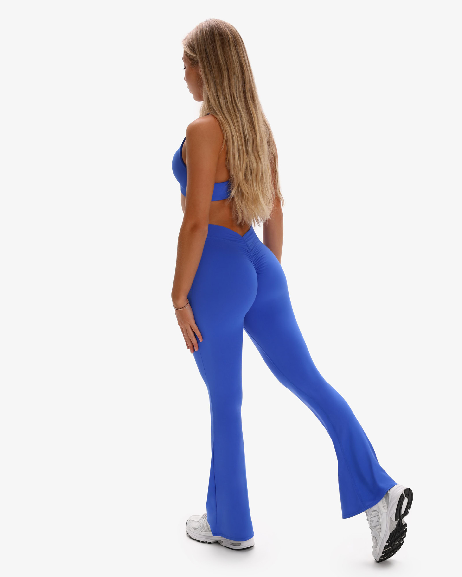 Elysia Curve Flare Leggings