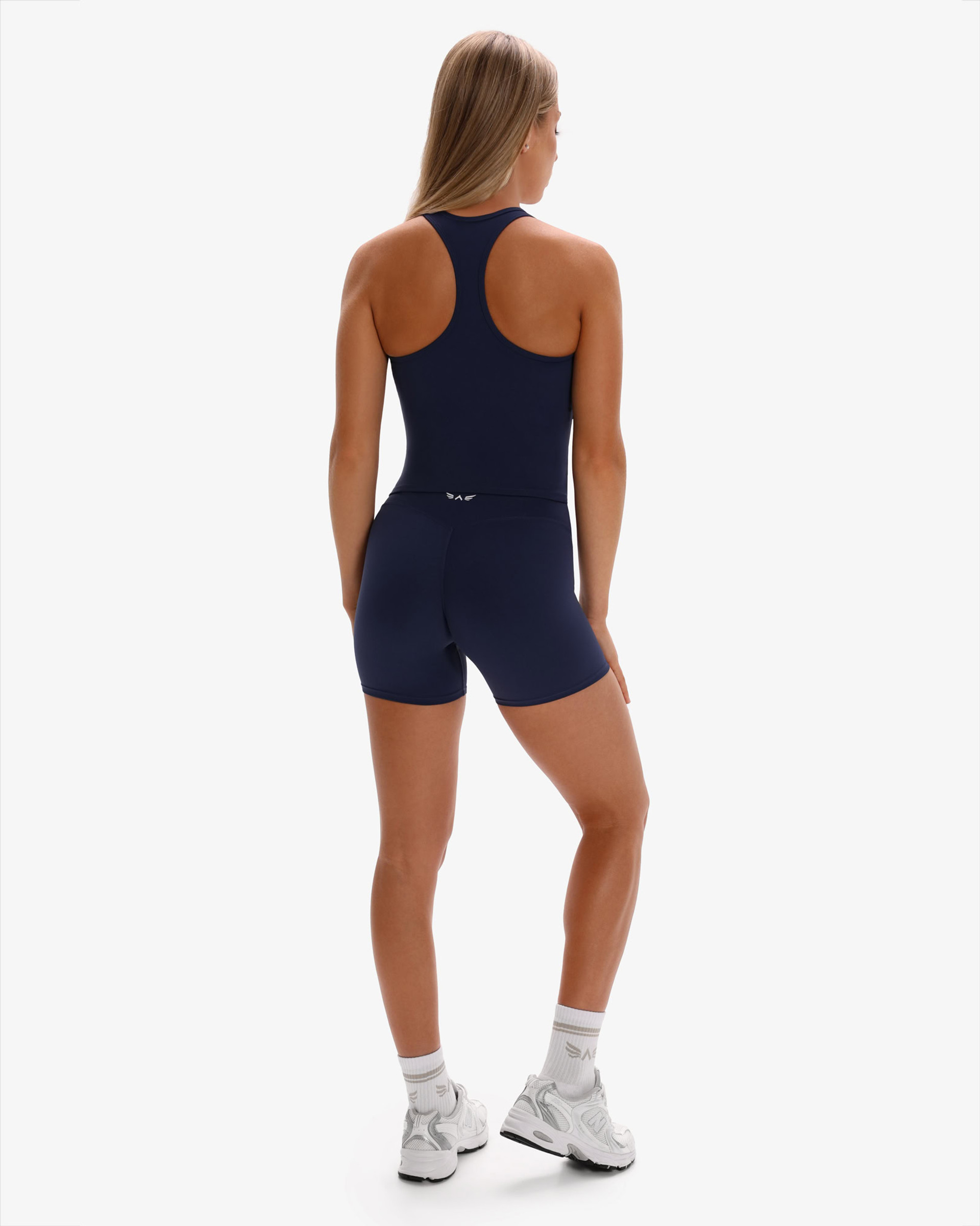Elysia Glow Motion Shorts 4”