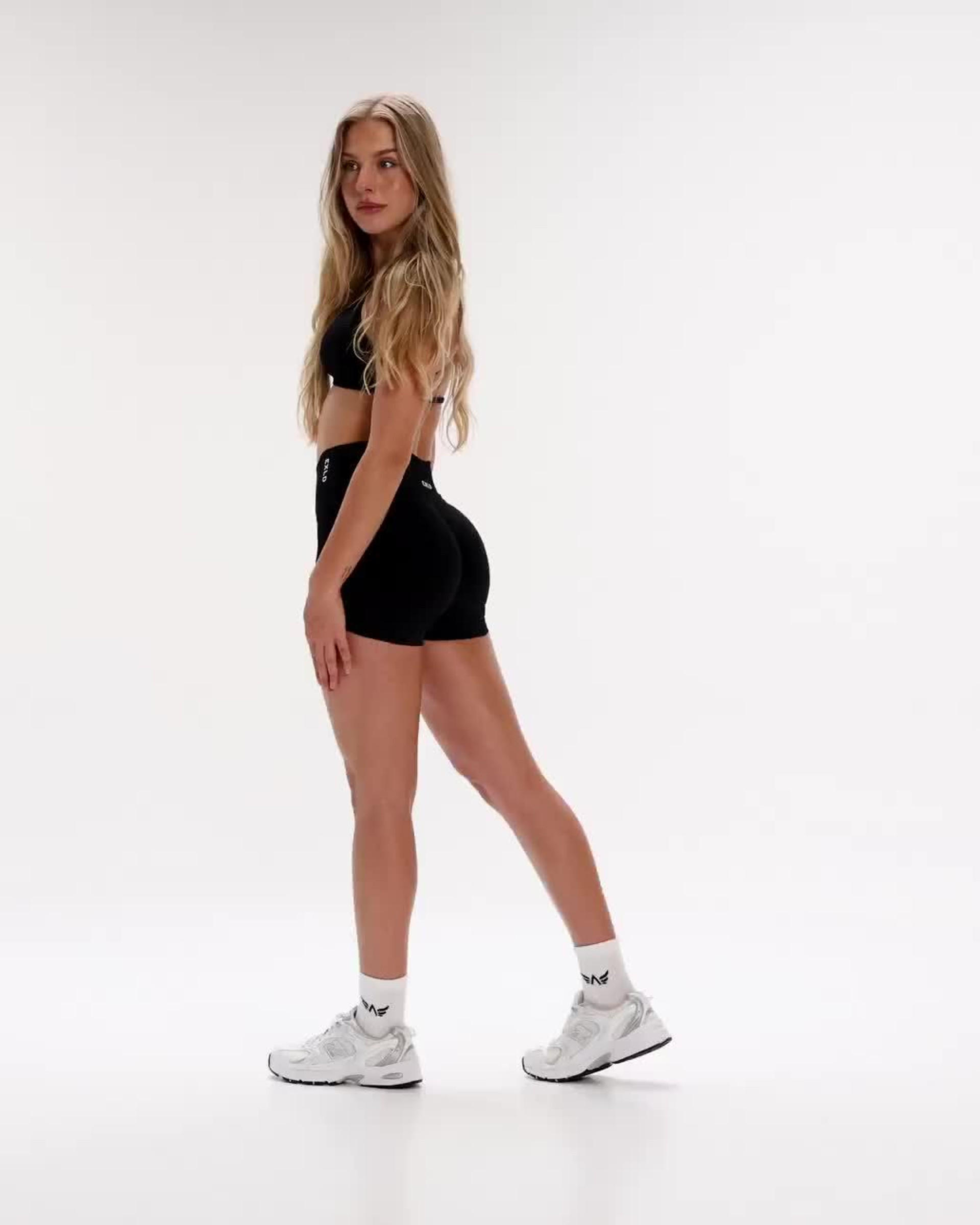 PushUp Seamless Shorts 2"