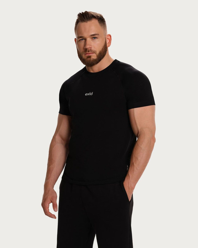 Tech Essential Kurzarm-T-Shirt