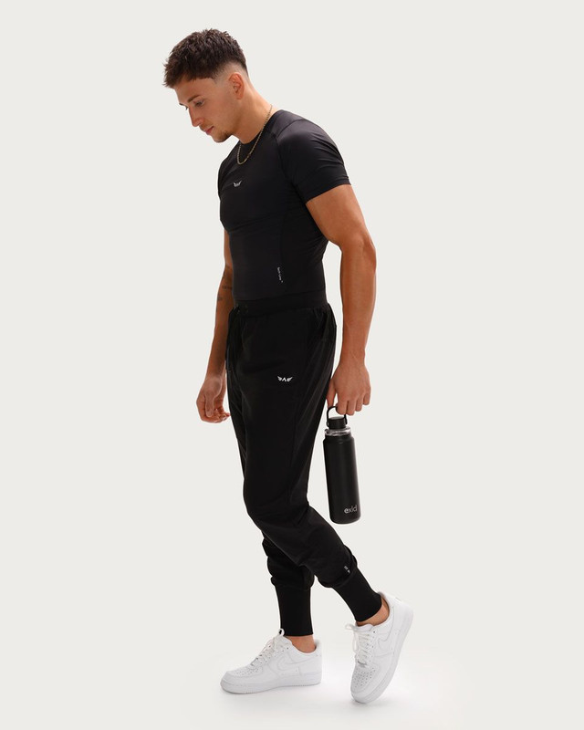Tech Fitted Pants